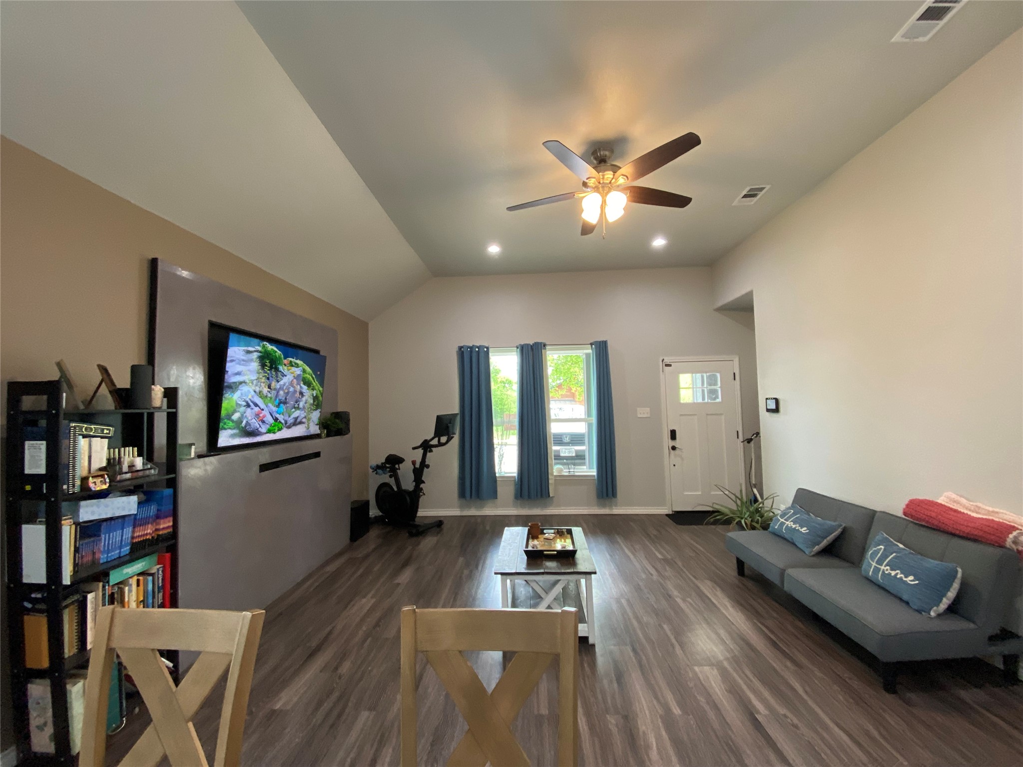 2214 Gordon Street Greenville TX 75401