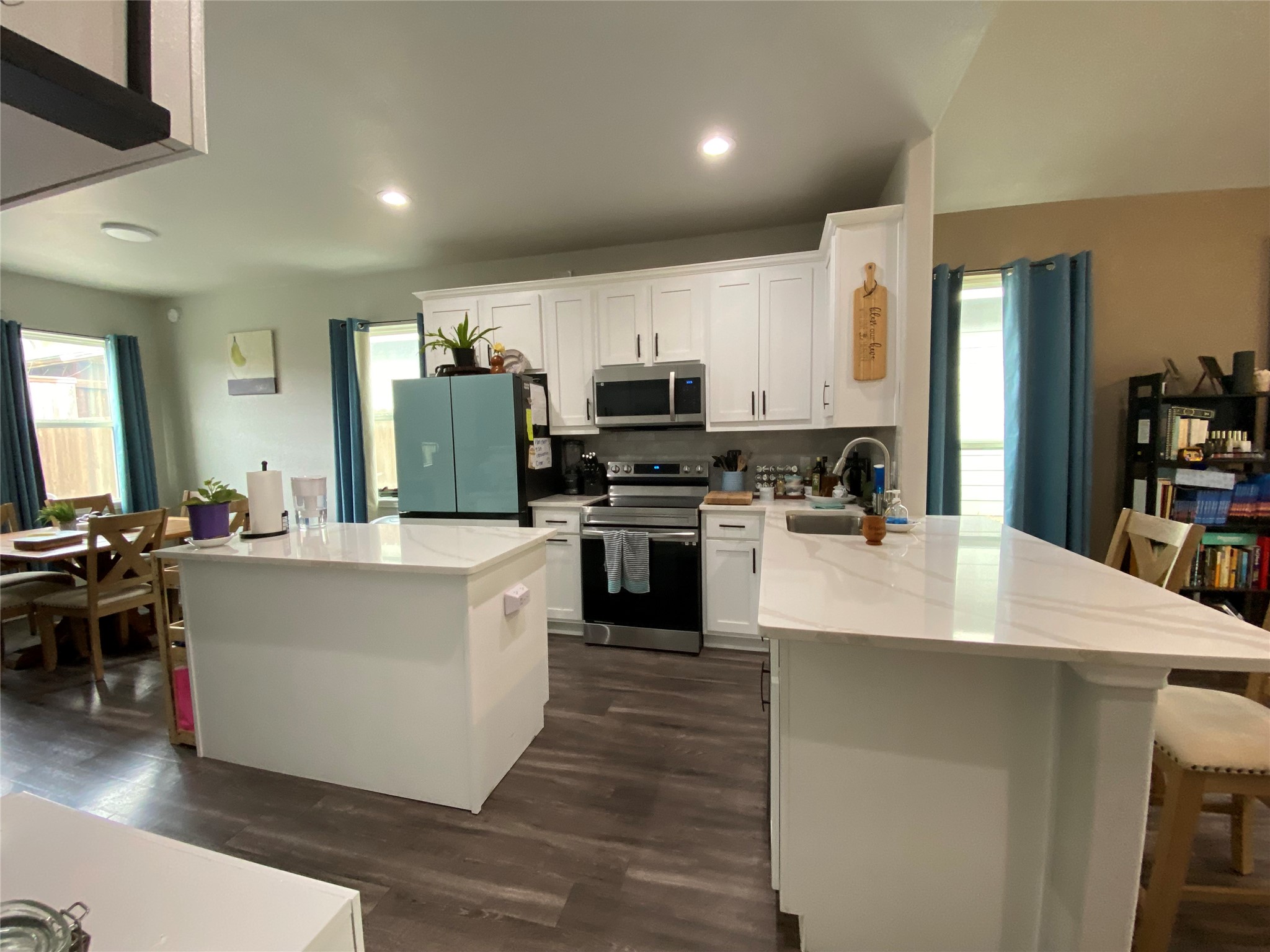 2214 Gordon Street Greenville TX 75401