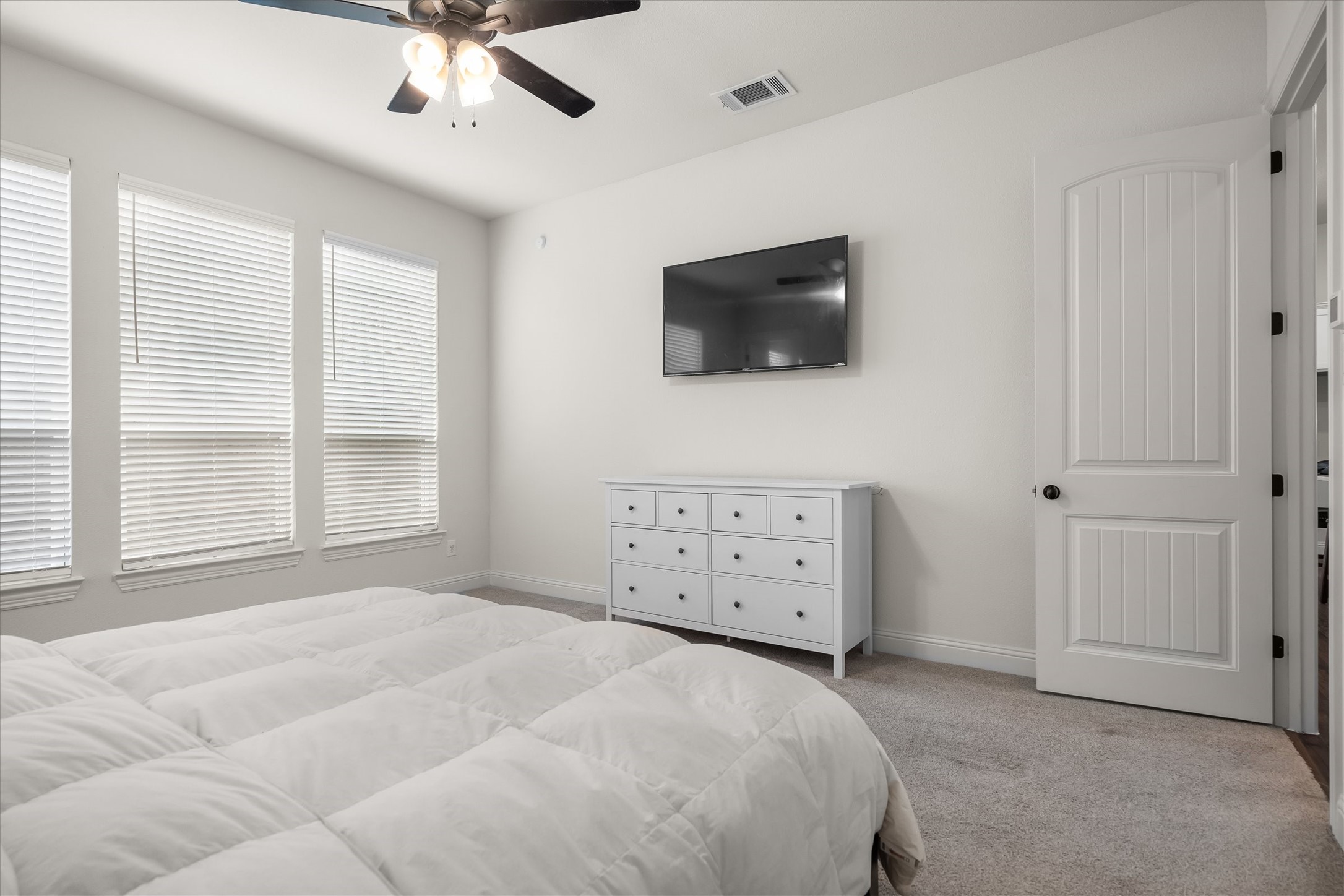 2035 Sherwood Drive Garland TX 75041