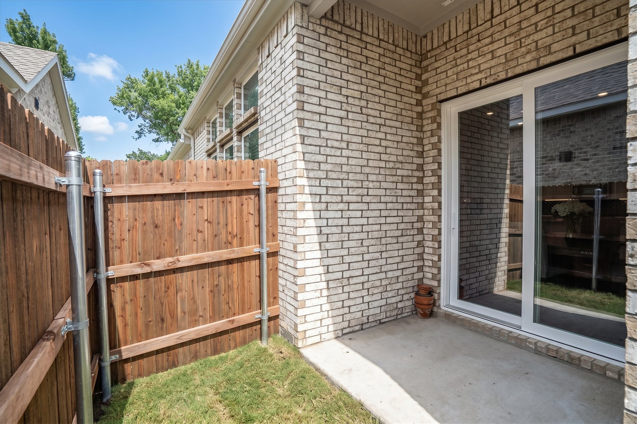 2035 Sherwood Drive Garland TX 75041