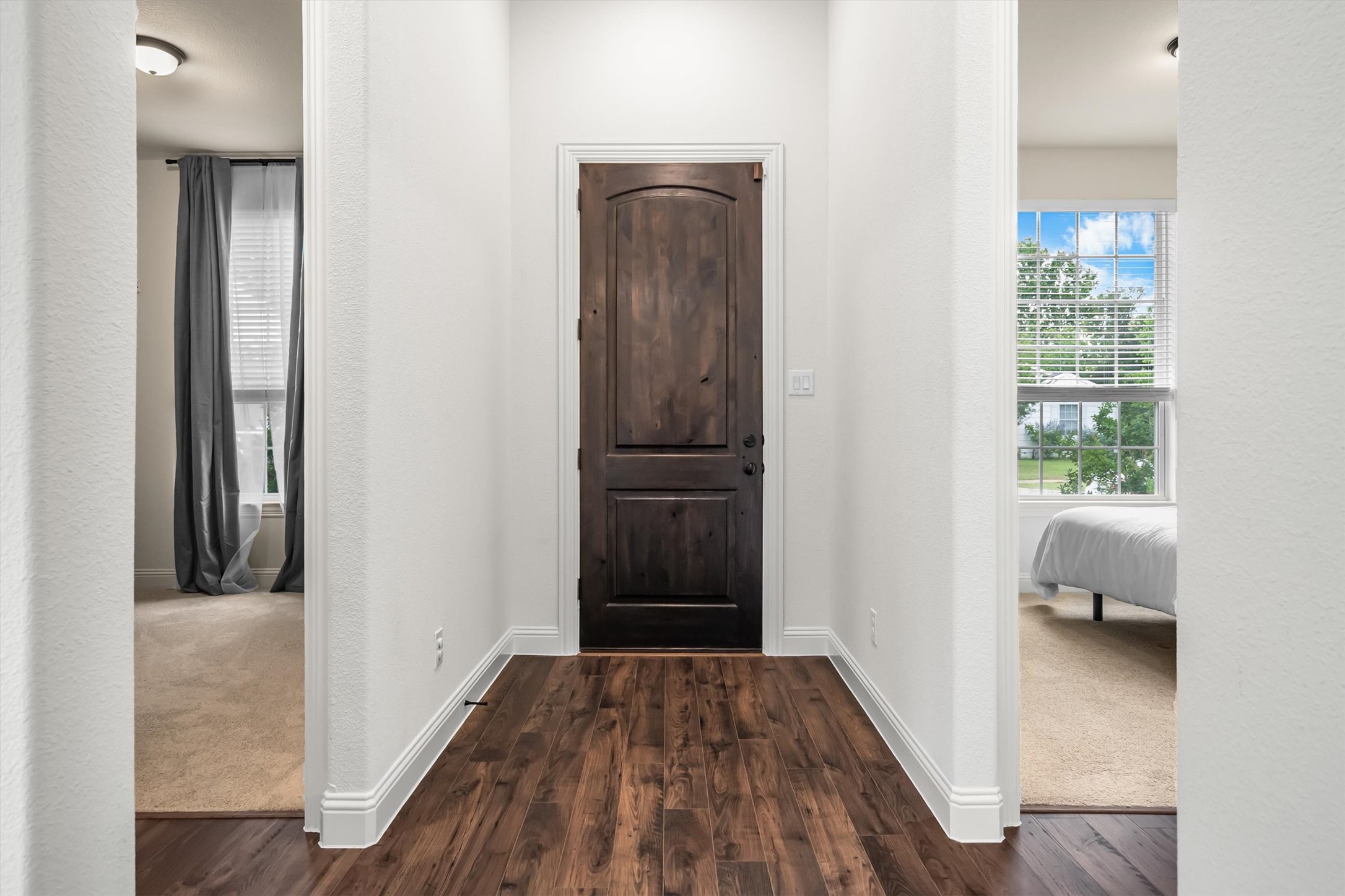 2035 Sherwood Drive Garland TX 75041