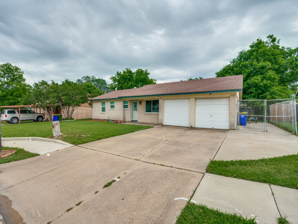 5908 Saramac Drive Watauga TX 76148