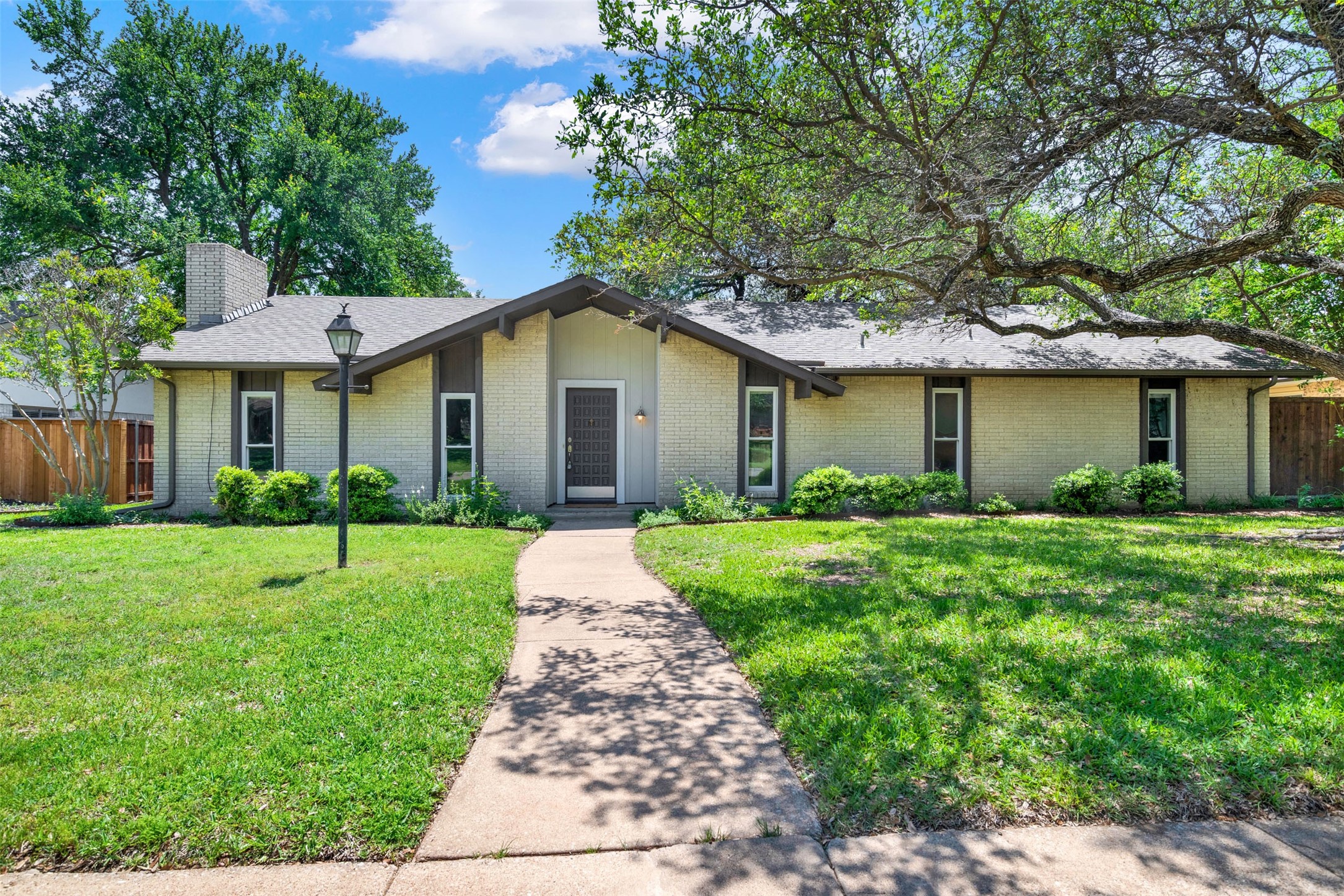 6756 Hunters Ridge Drive Dallas TX 75248