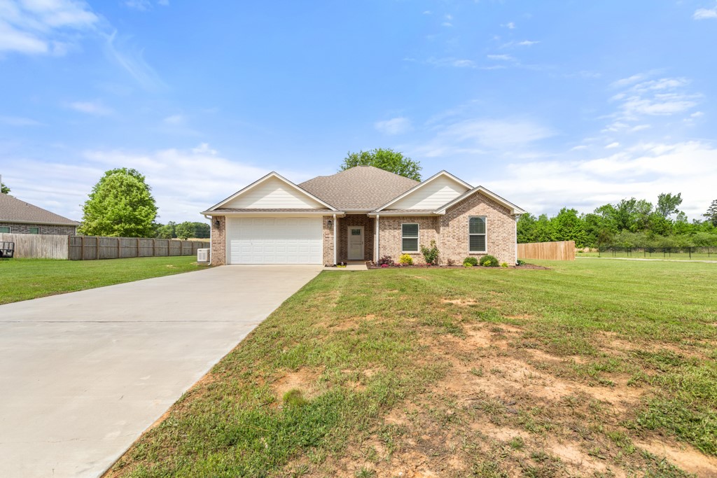 16889 County Road 3224 Winona TX 75792