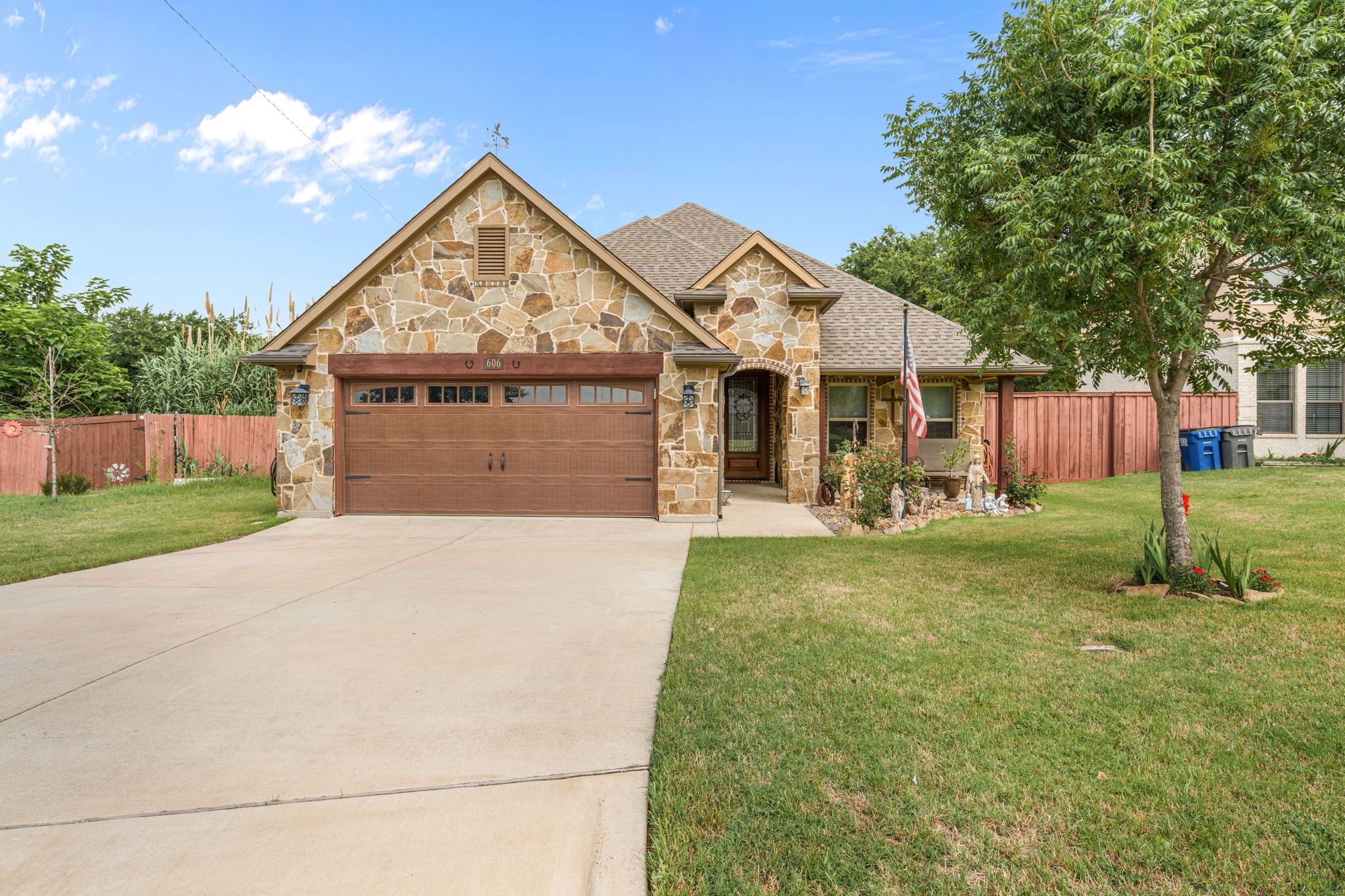 606 Hillside Circle Little Elm TX 75068