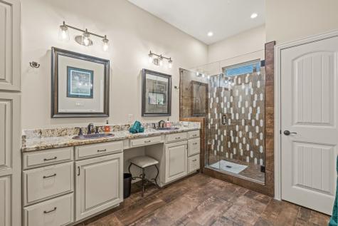 606 Hillside Circle Little Elm TX 75068