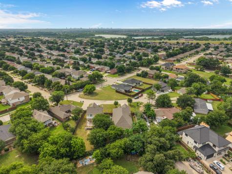 606 Hillside Circle Little Elm TX 75068