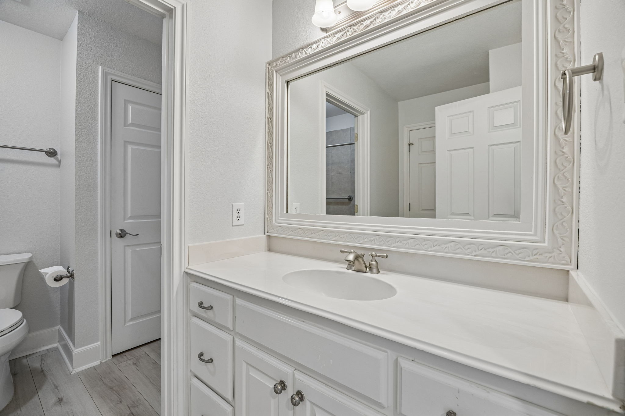 1807 Greenlea Cove Southlake TX 76092