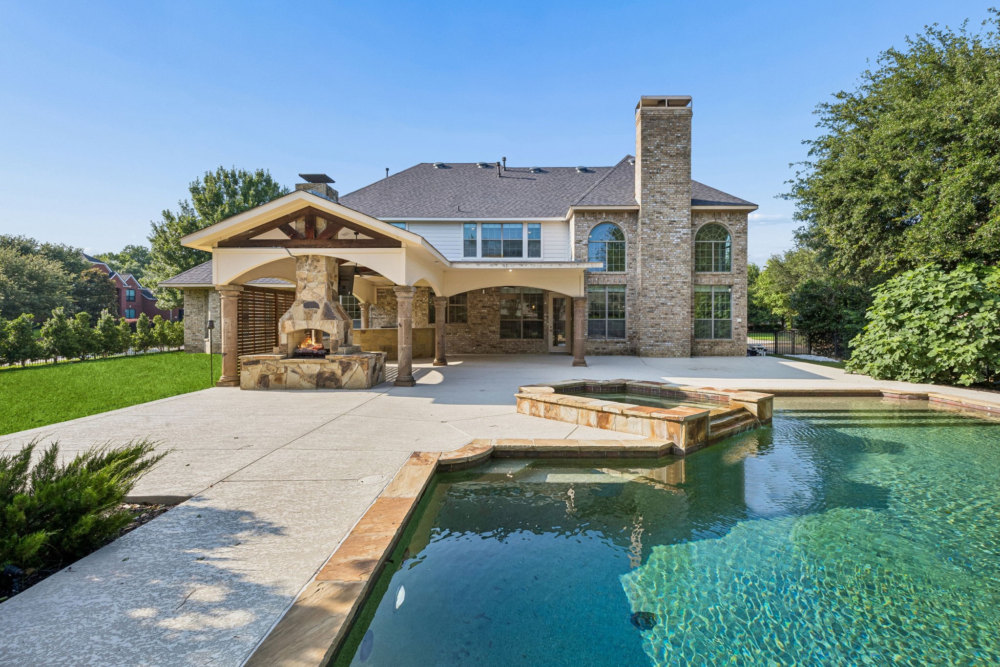 1807 Greenlea Cove Southlake TX 76092