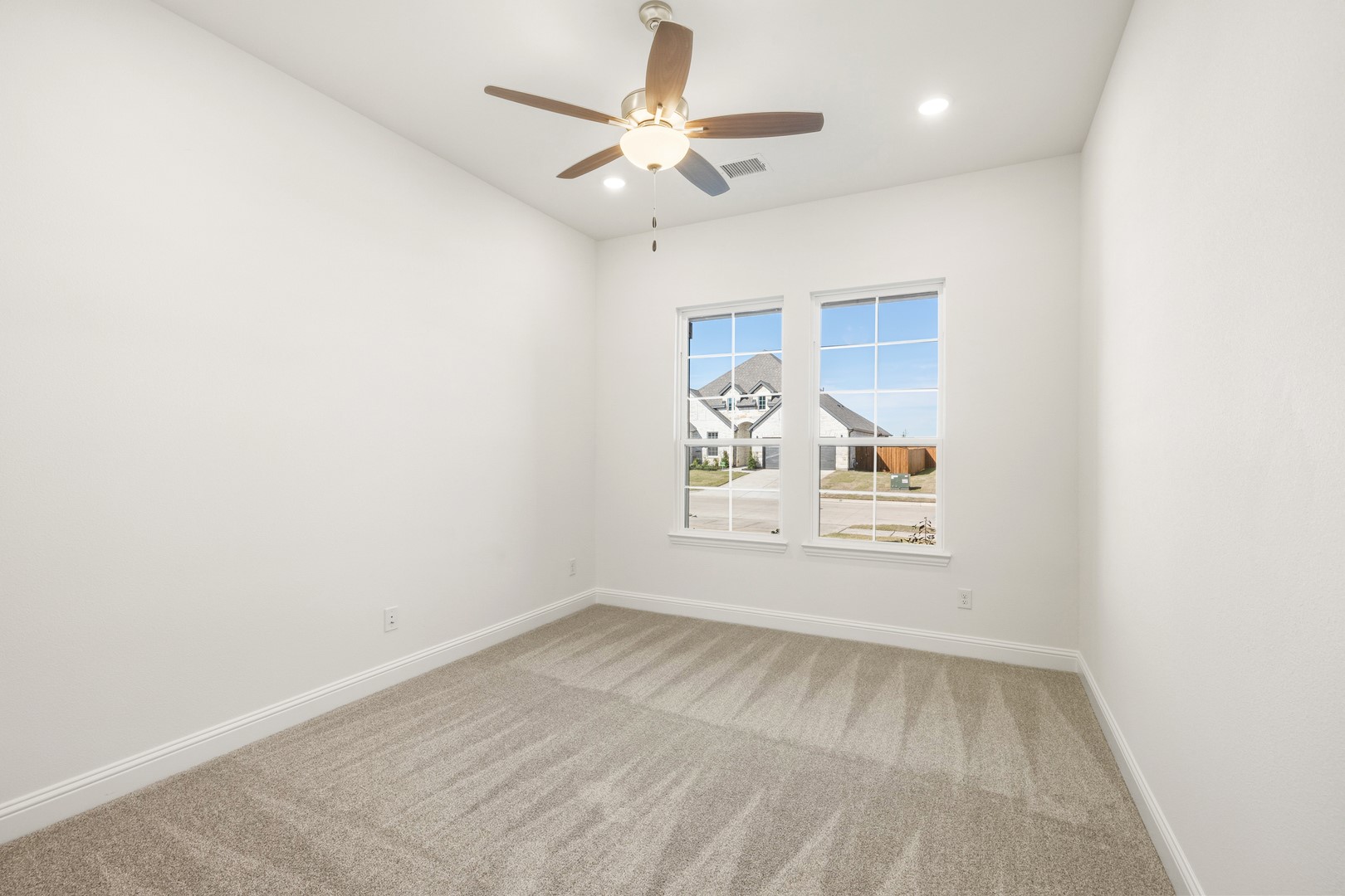 188 Mountain Laurel Drive Waxahachie TX 75165
