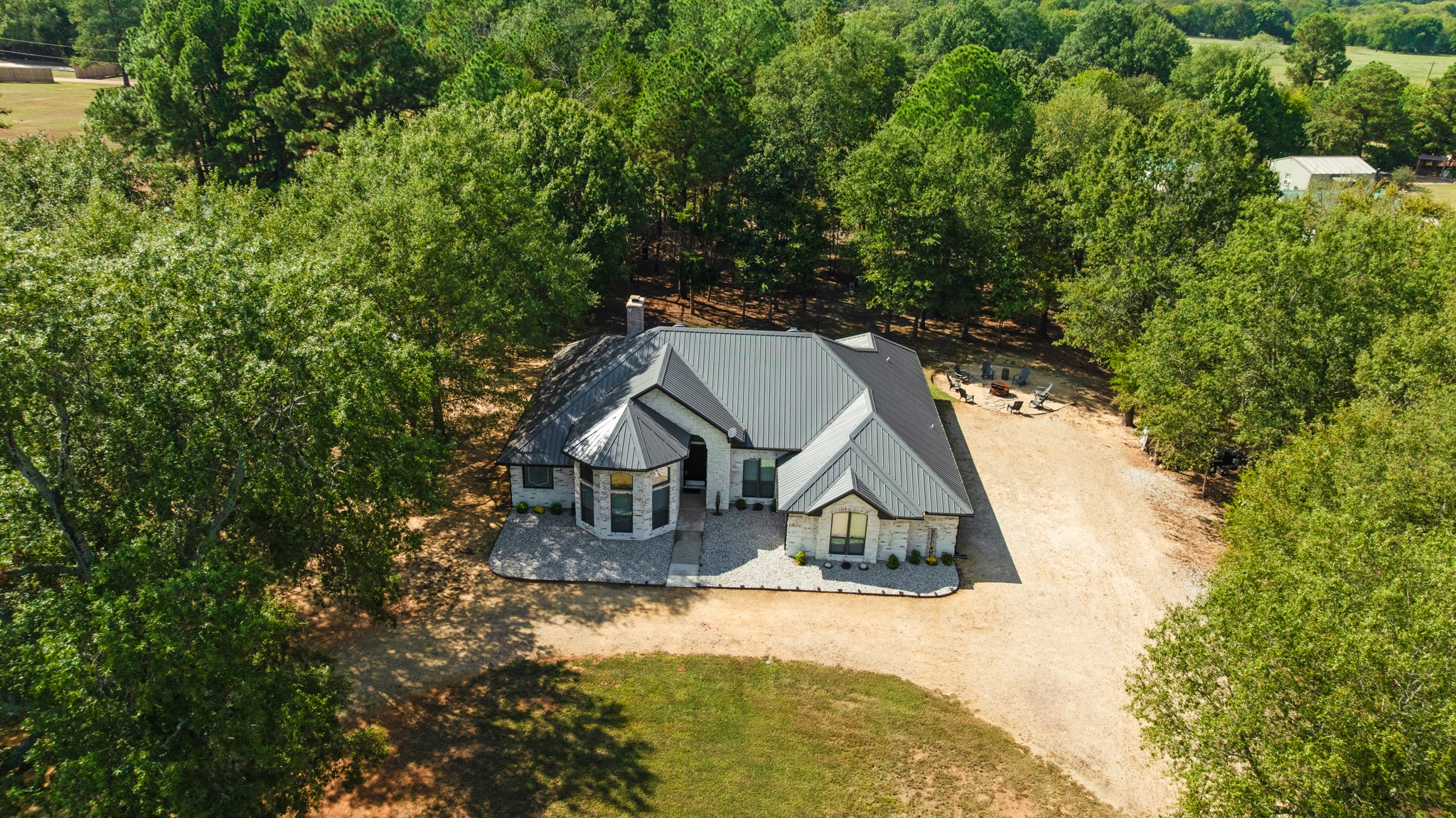 18 County Road 43400 Paris TX 75462