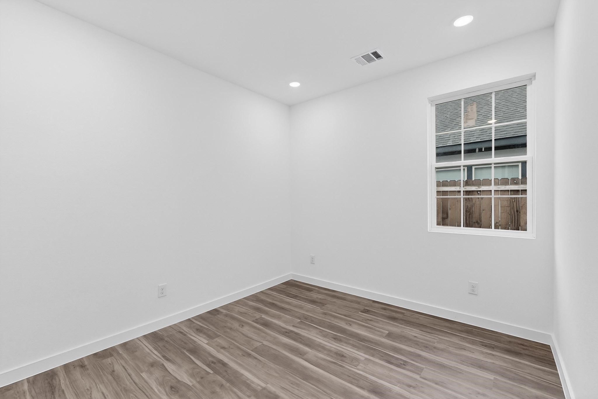 4523 Metropolitan Avenue Dallas TX 75210