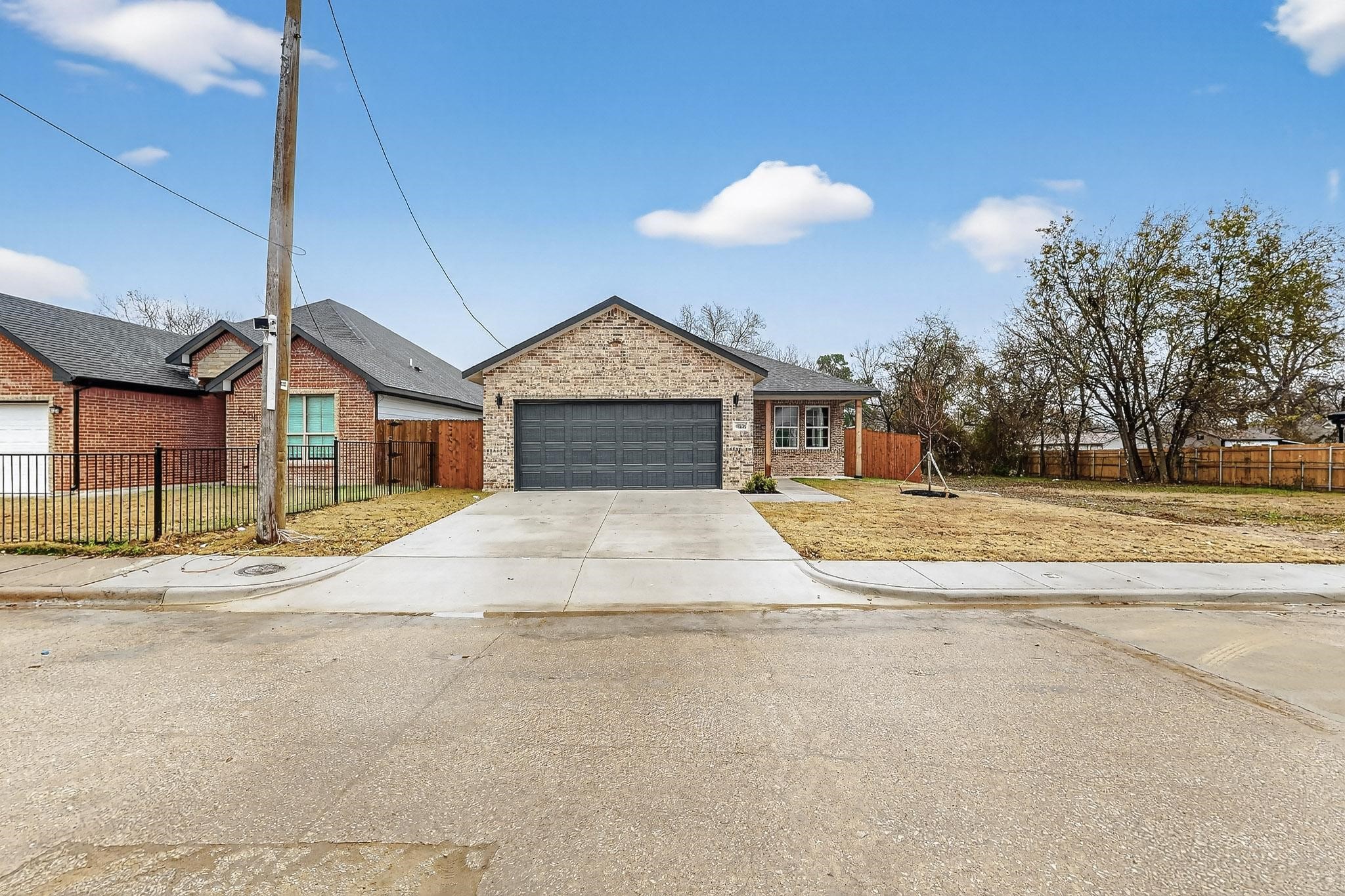 4523 Metropolitan Avenue Dallas TX 75210