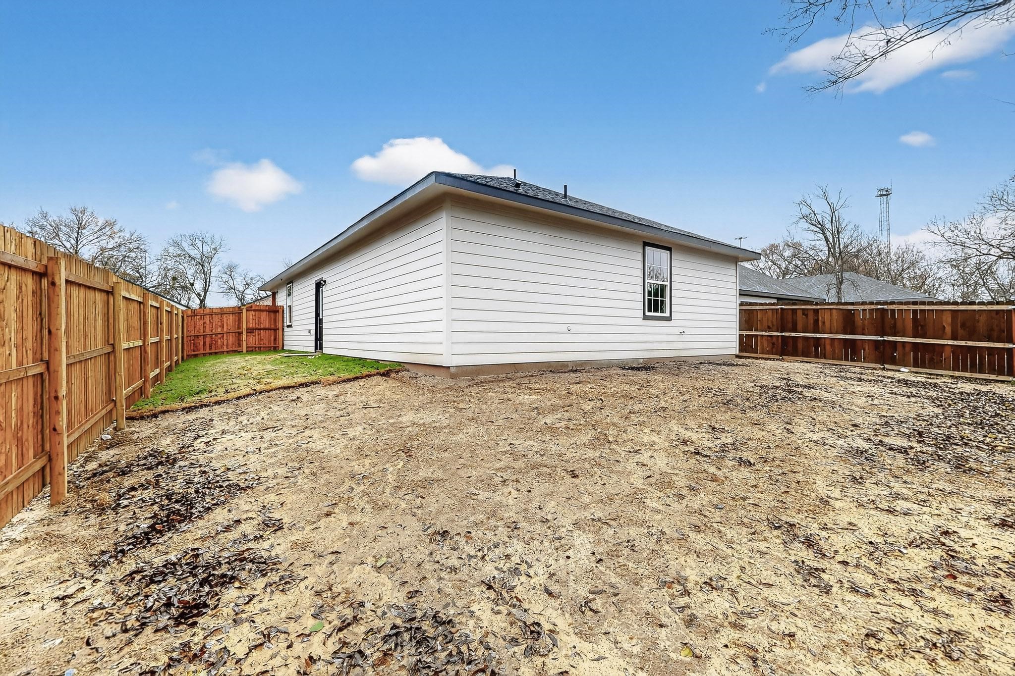4523 Metropolitan Avenue Dallas TX 75210