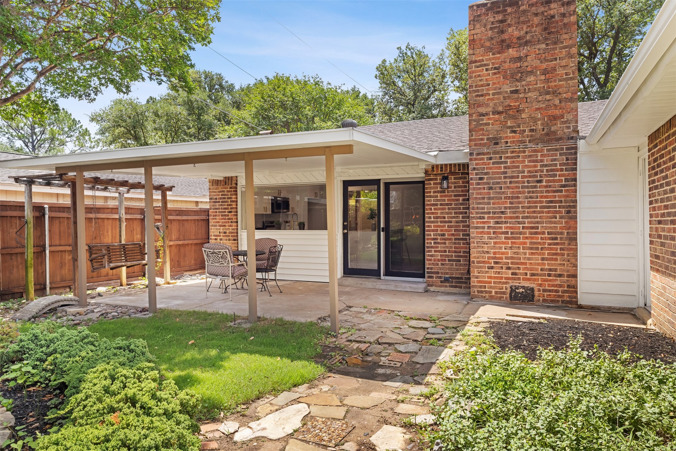 1405 Carnation Drive Lewisville TX 75067