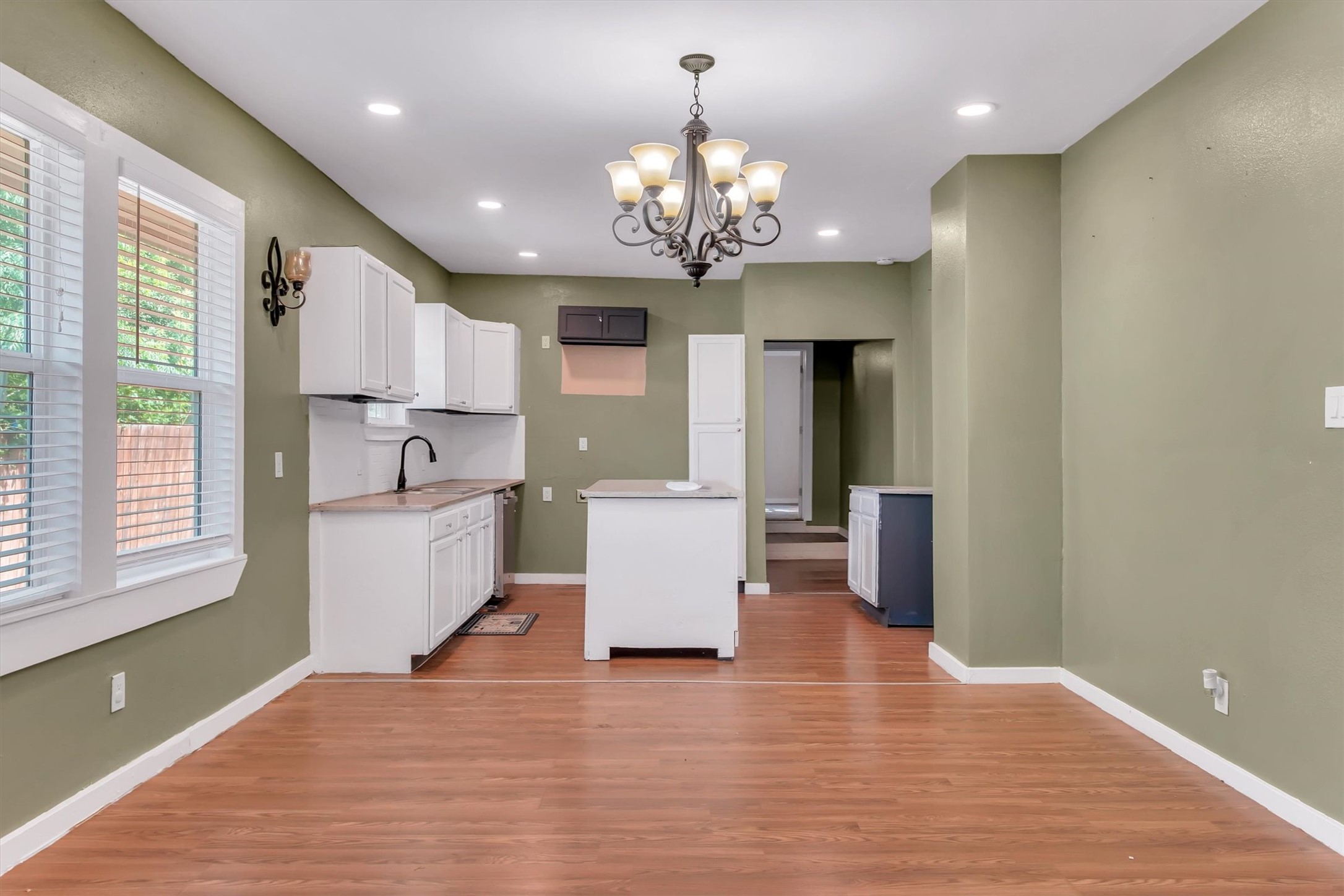 1315 E Arlington Avenue Fort Worth TX 76104