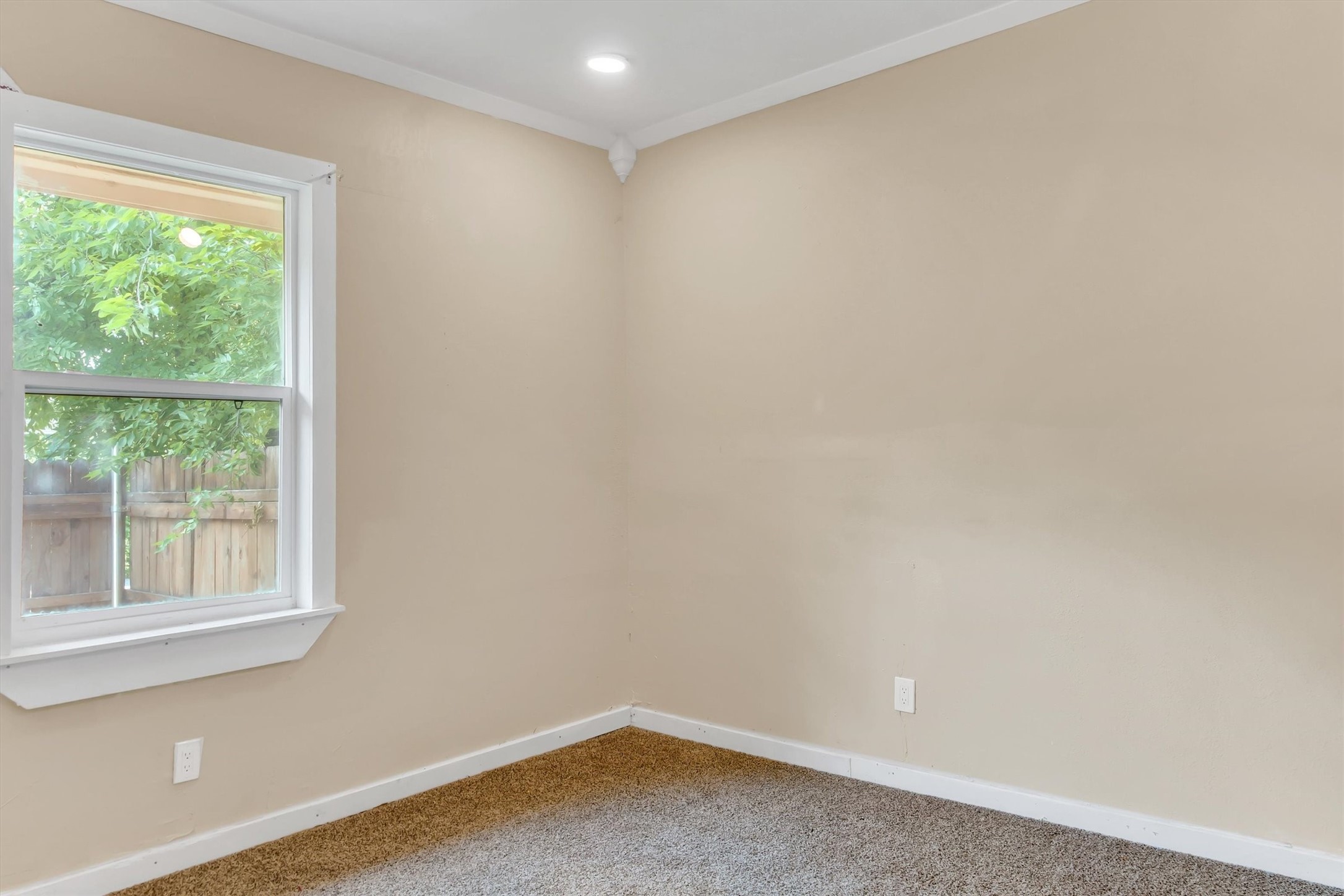 1315 E Arlington Avenue Fort Worth TX 76104