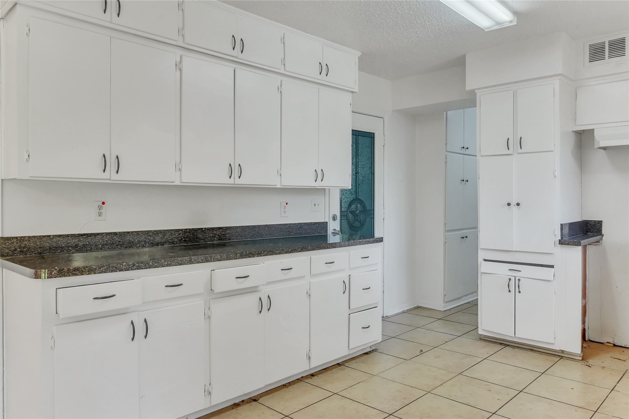 1315 E Arlington Avenue Fort Worth TX 76104