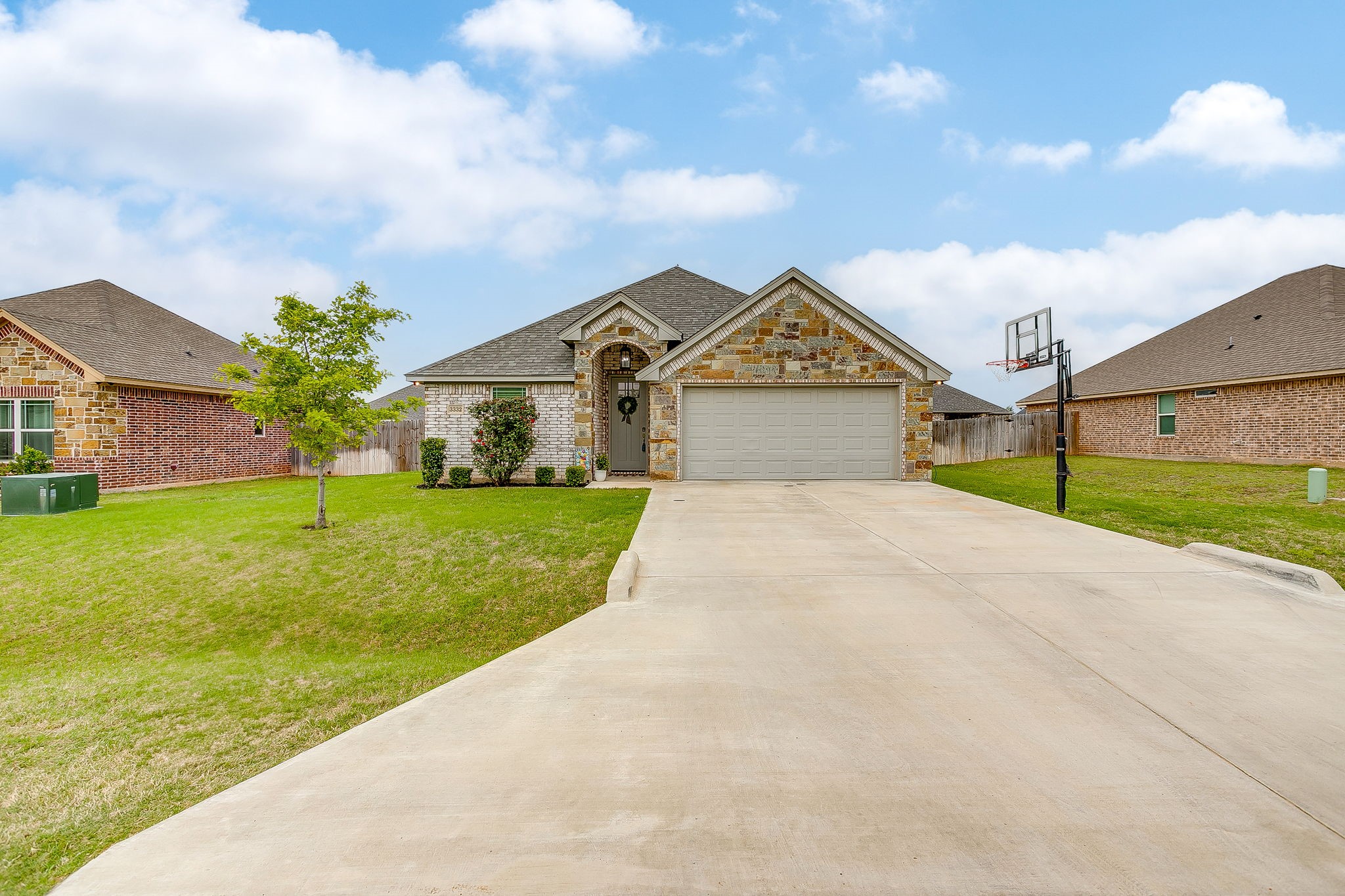 3332 White Horse Drive Granbury TX 76049