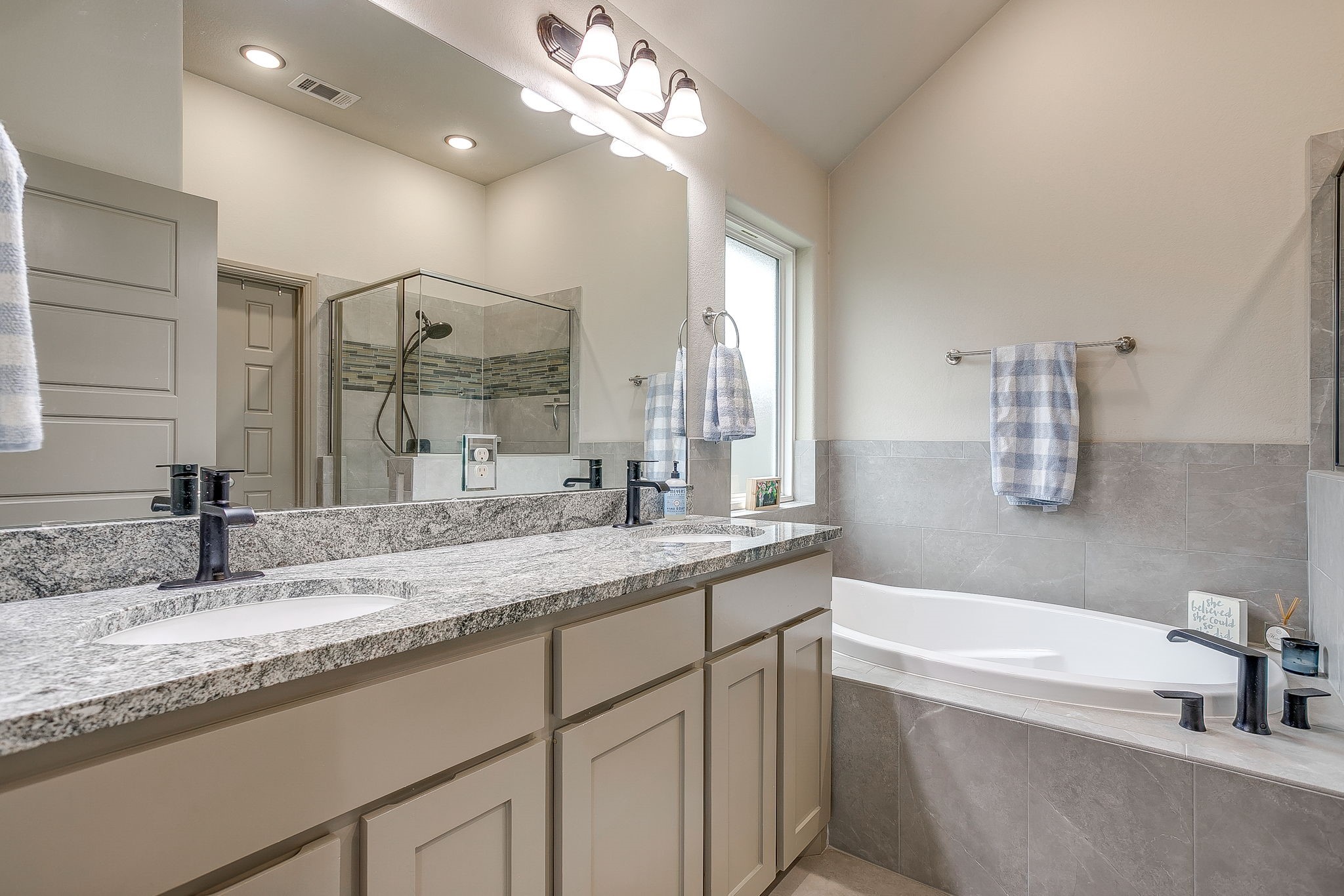 3332 White Horse Drive Granbury TX 76049