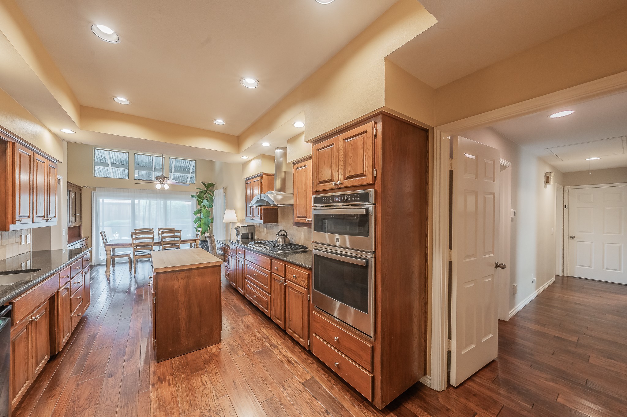 2609 Shadow Ridge Drive Arlington TX 76006