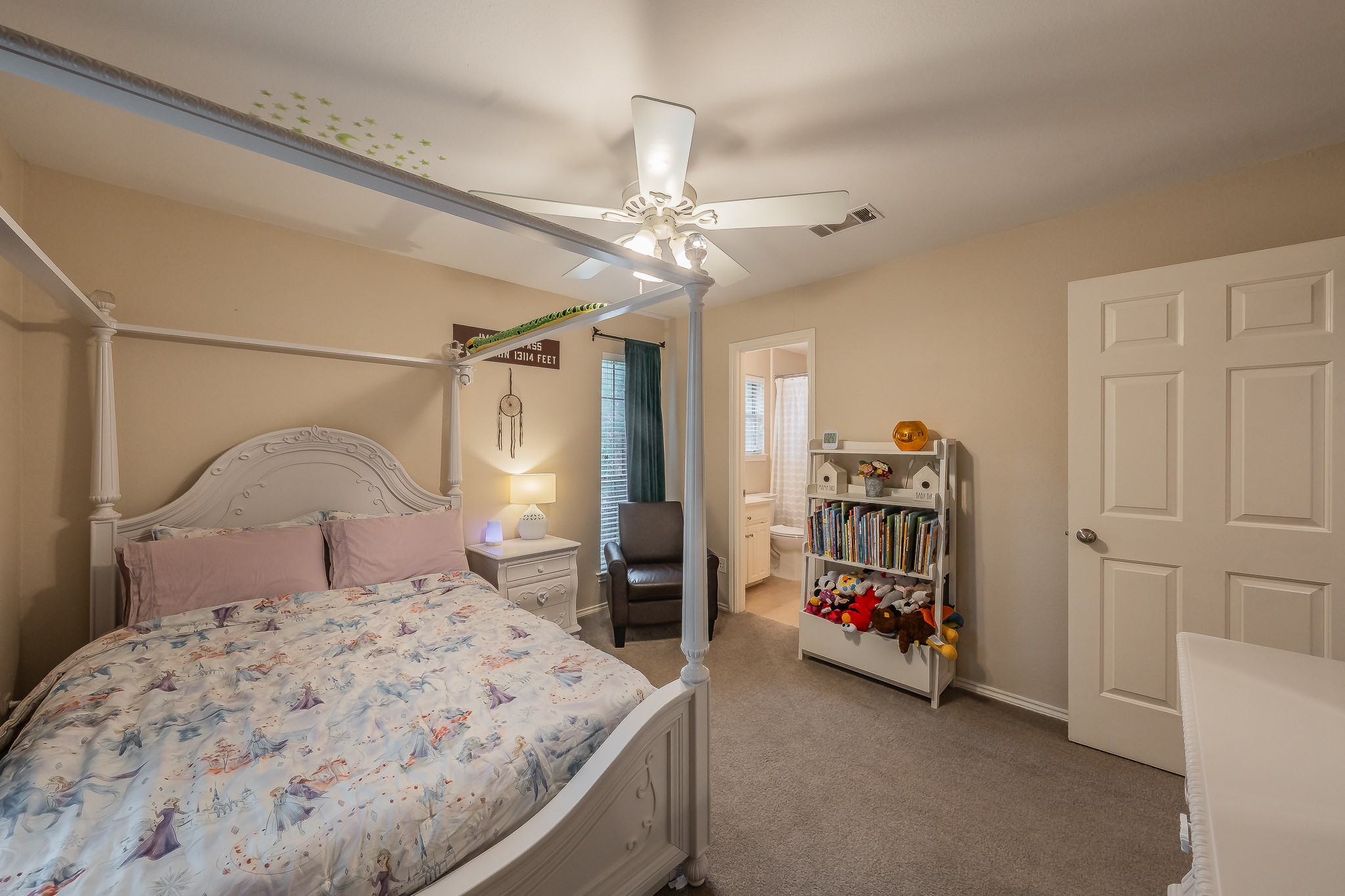 2609 Shadow Ridge Drive Arlington TX 76006