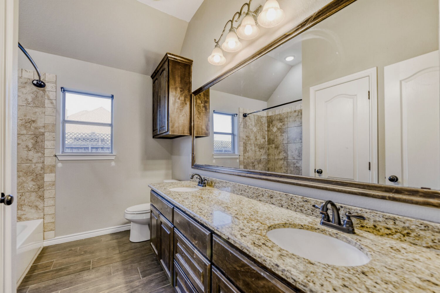 104 Lyndsey Court Boyd TX 76023