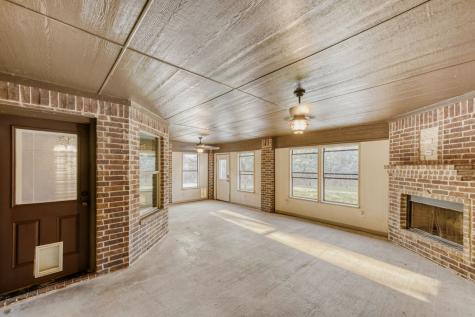104 Lyndsey Court Boyd TX 76023