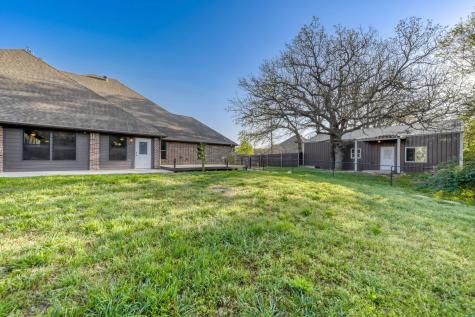 104 Lyndsey Court Boyd TX 76023