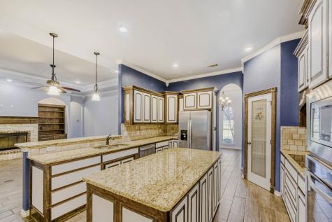 104 Lyndsey Court Boyd TX 76023