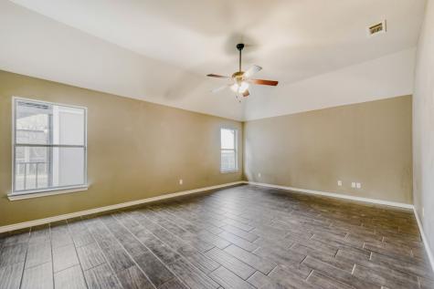 104 Lyndsey Court Boyd TX 76023