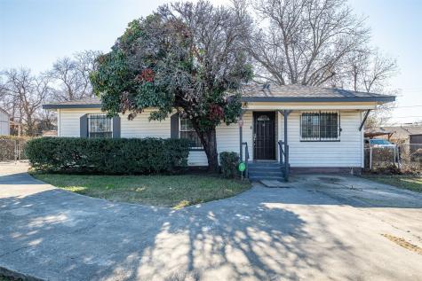 4212 Strong Avenue Fort Worth TX 76105