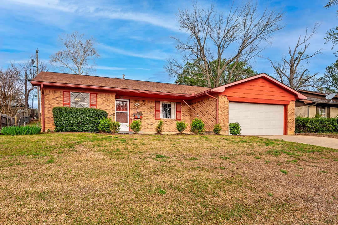 209 Ross Avenue Denison TX 75020