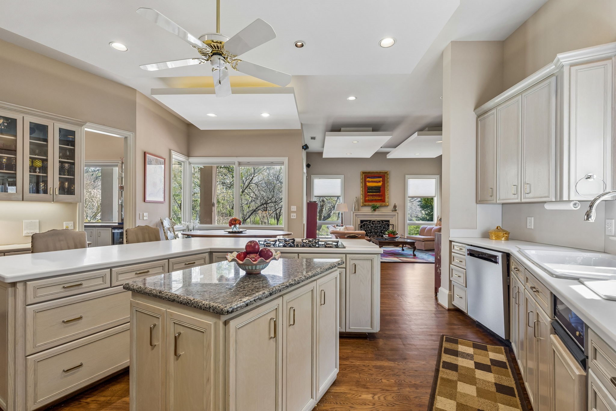 14900 Winnwood Road Addison TX 75254