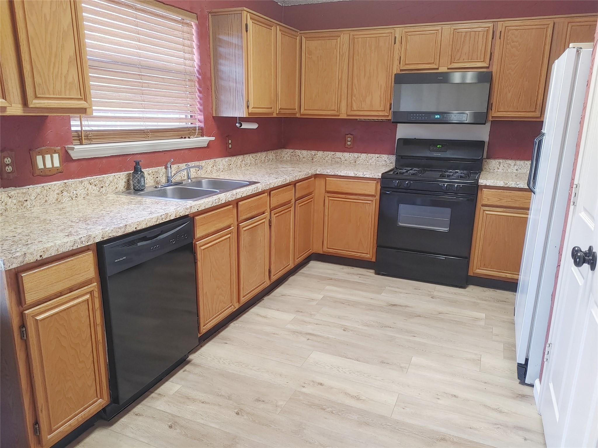 5430 Blue Cove Drive Garland TX 75043