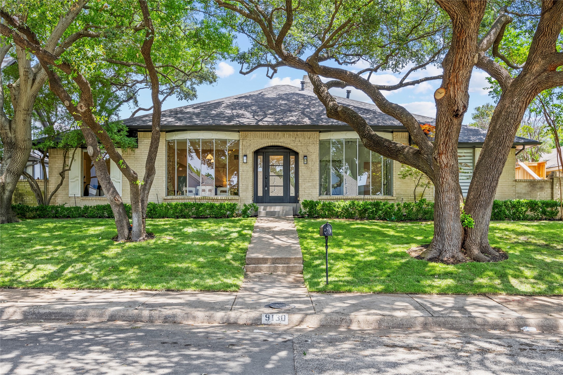 9130 Windcrest Drive Dallas TX 75243