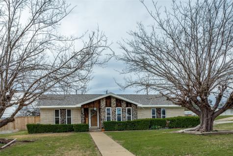 3800 Brookdale Road Benbrook TX 76116