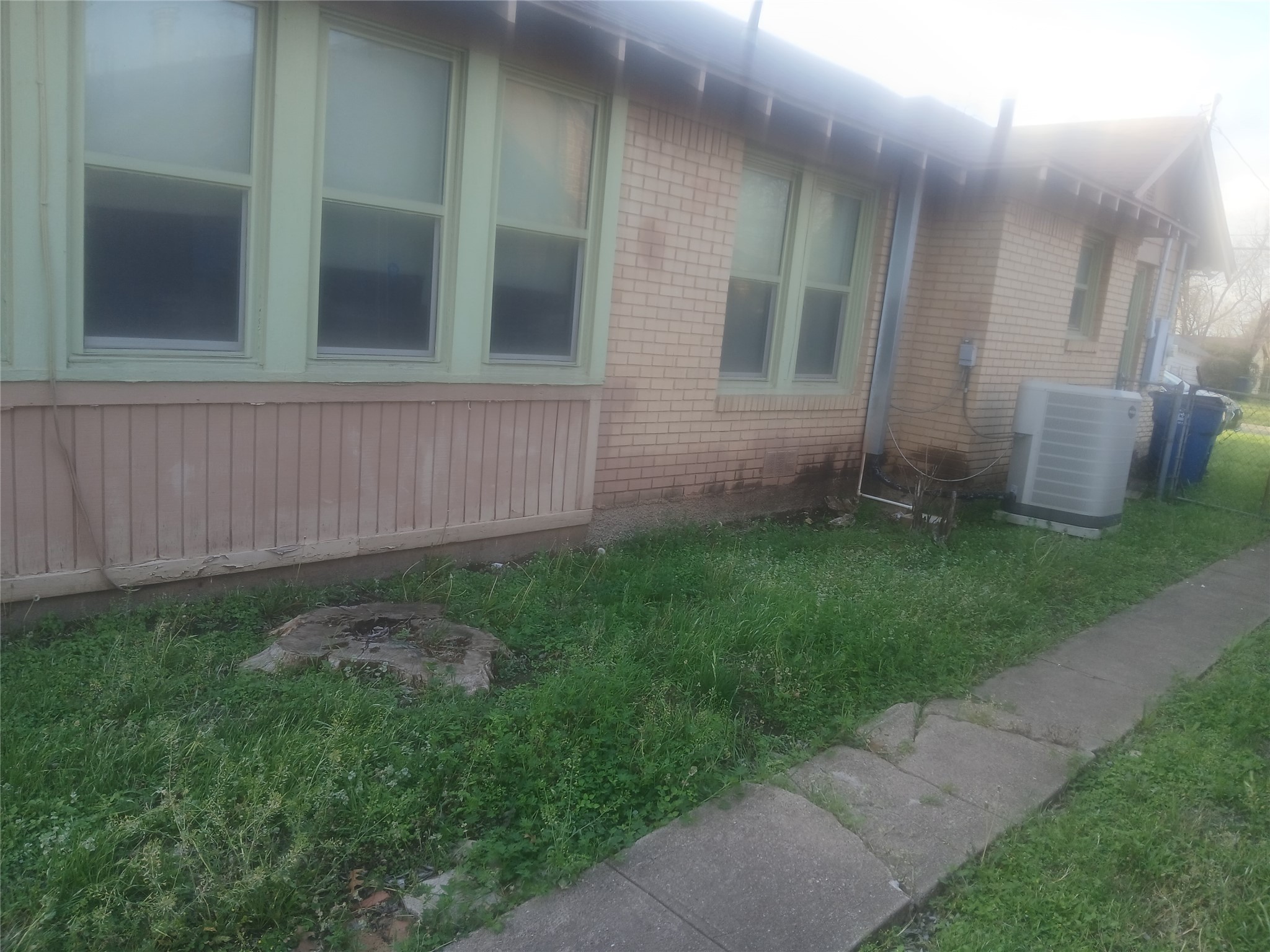 818 Winters Street Dallas TX 75216