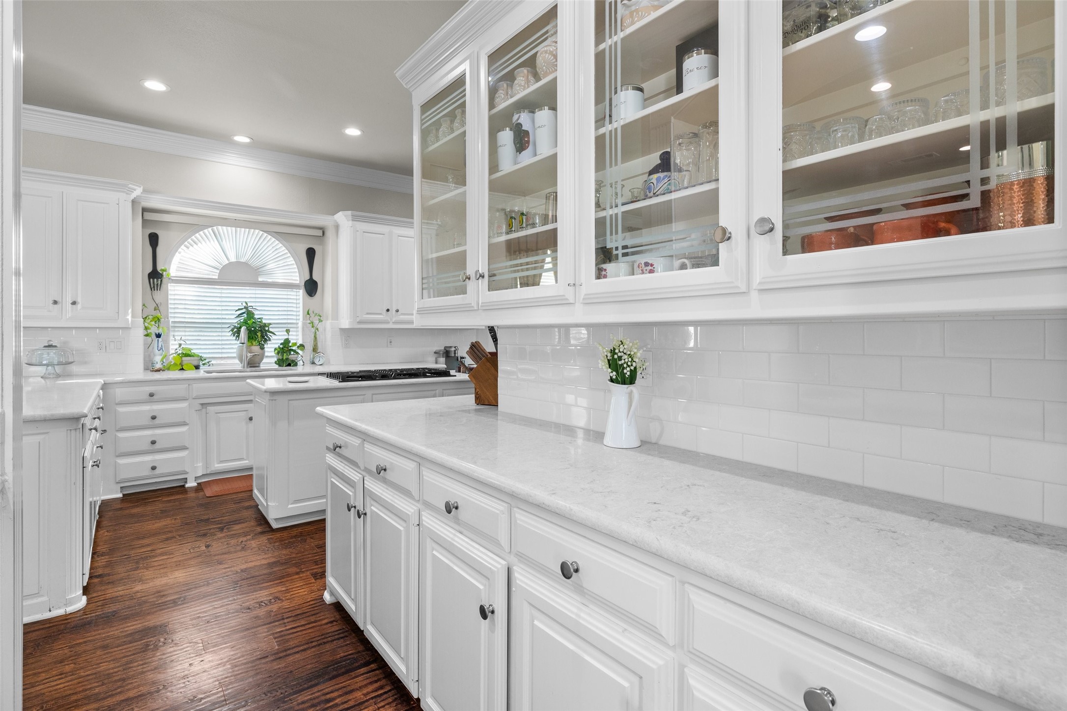 3015 Forestwood Drive Arlington TX 76006