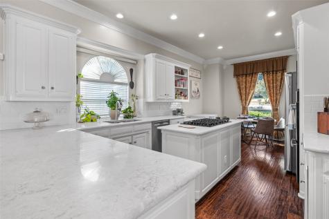 3015 Forestwood Drive Arlington TX 76006