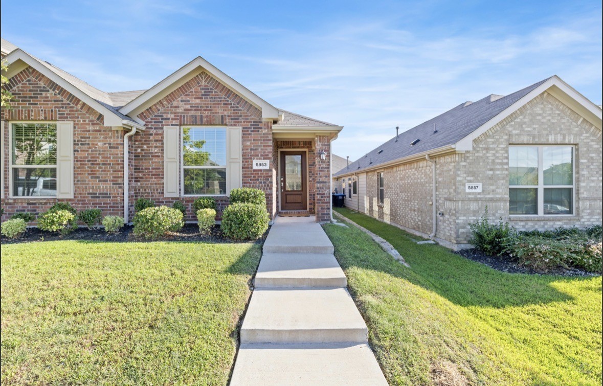 5853 Japonica Street Fort Worth TX 76123