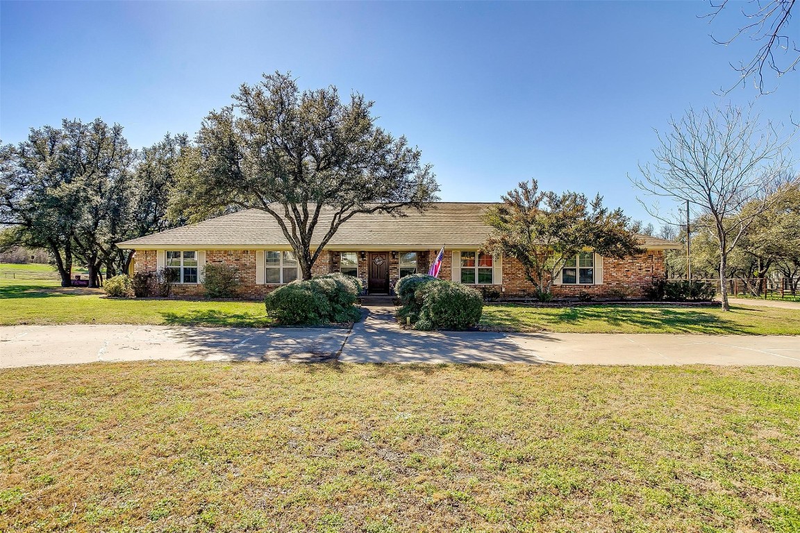 533 W Paloma Court Fort Worth TX 76108