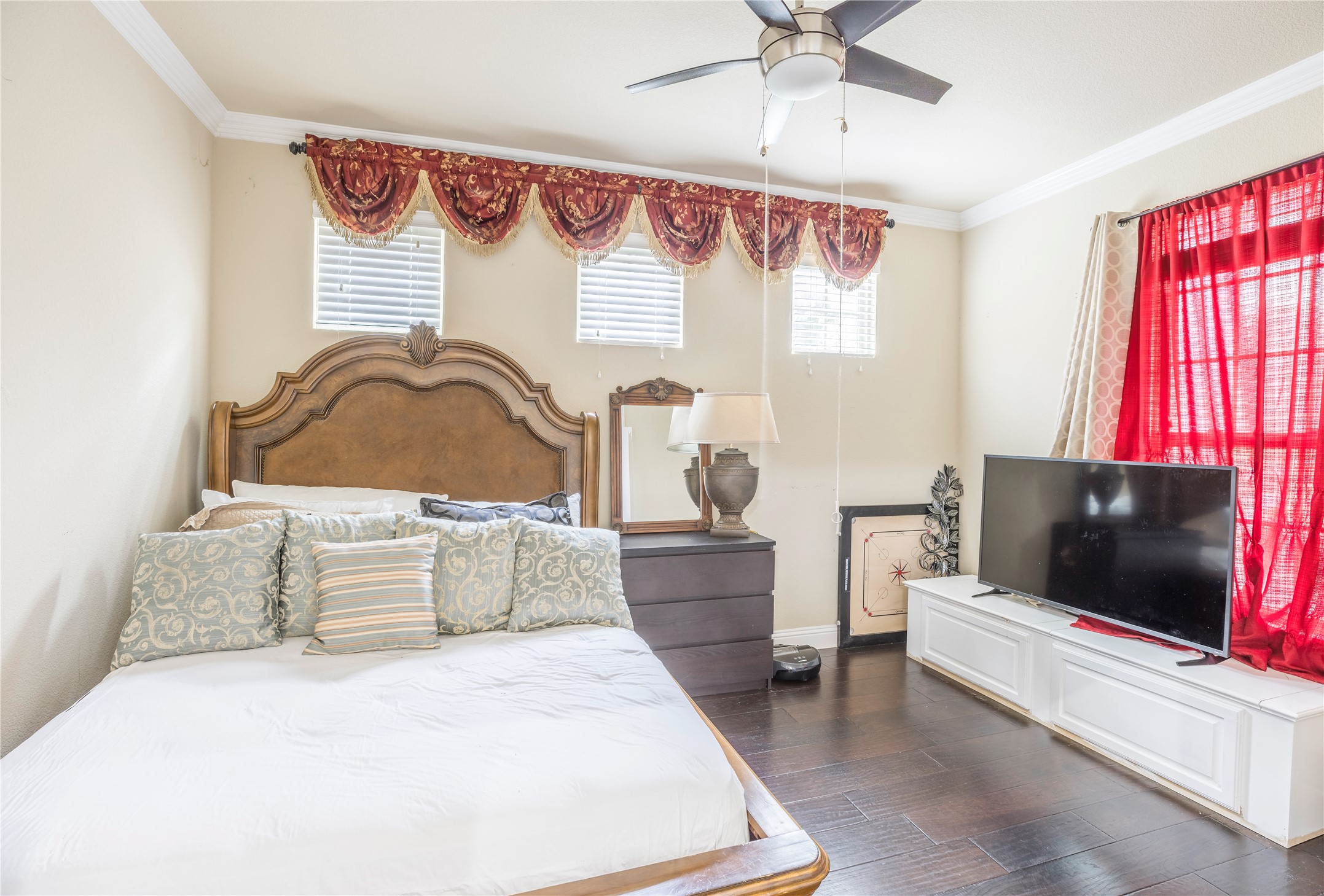 2404 Fountain Drive Irving TX 75063