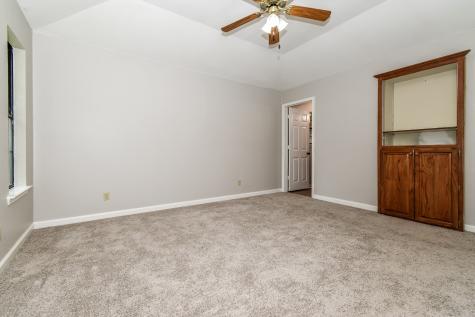 320 33rd Street SW Paris TX 75460