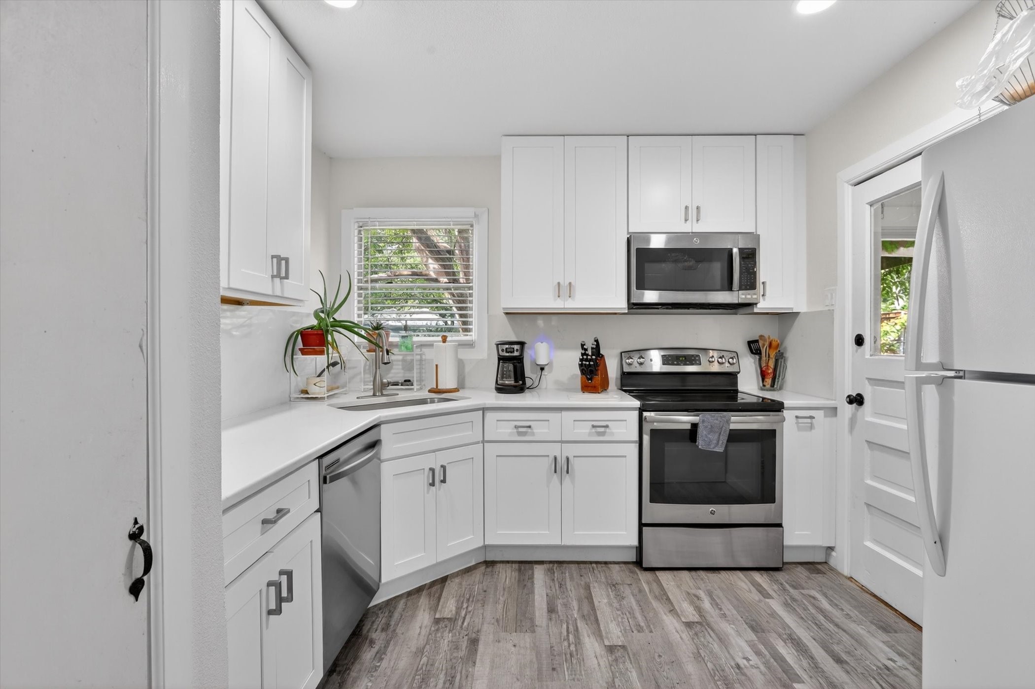 1439 Casa Vale Drive Dallas TX 75218