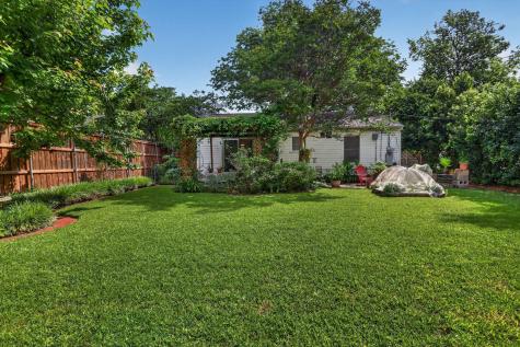 1439 Casa Vale Drive Dallas TX 75218