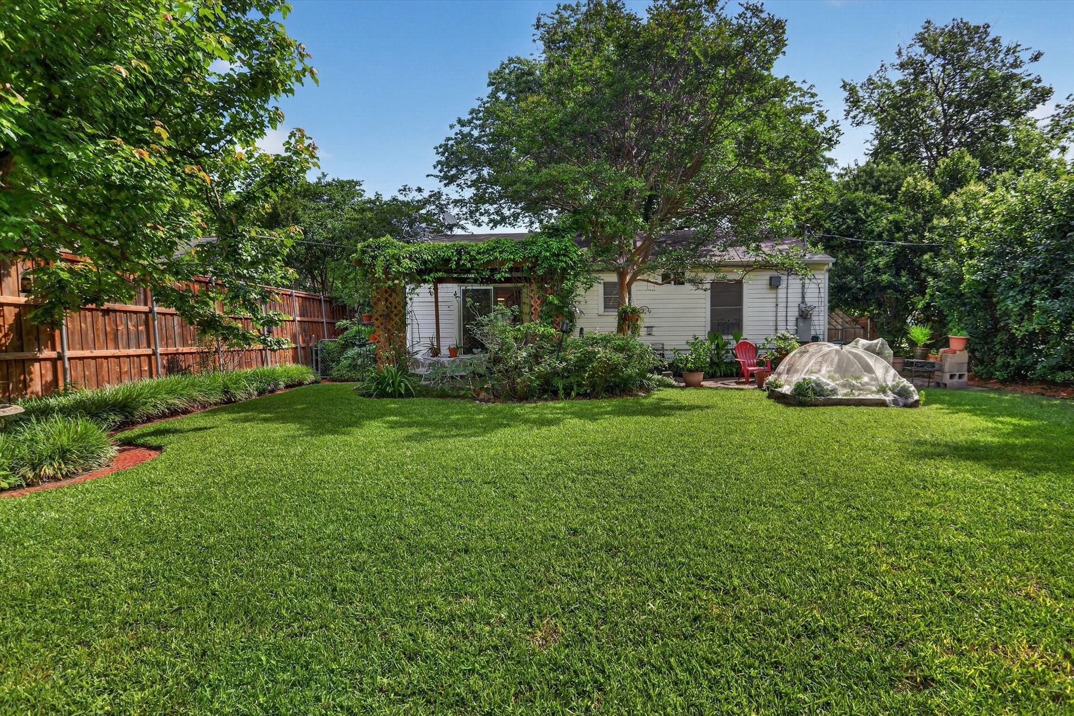 1439 Casa Vale Drive Dallas TX 75218