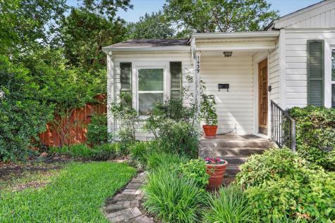 1439 Casa Vale Drive Dallas TX 75218