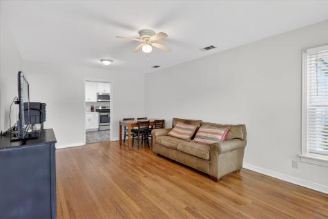 1439 Casa Vale Drive Dallas TX 75218