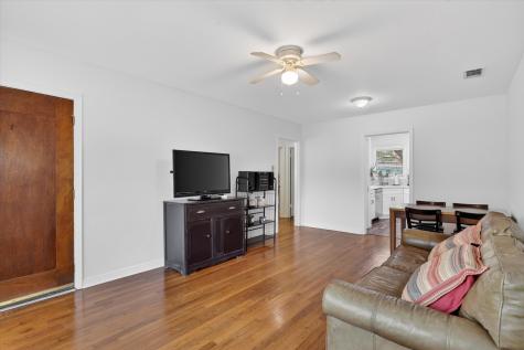 1439 Casa Vale Drive Dallas TX 75218